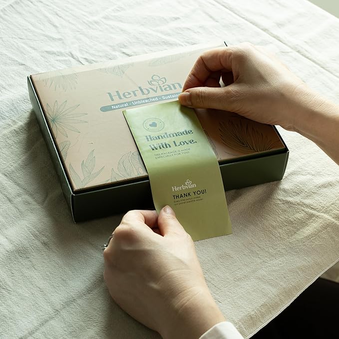 100% Natural Vietnamese Handcrafted Loofah Gift Set, Body Bath Scrubber, Face Exfoliating Sponge, Starter Kit with Gentle Cleansing (1 Box)